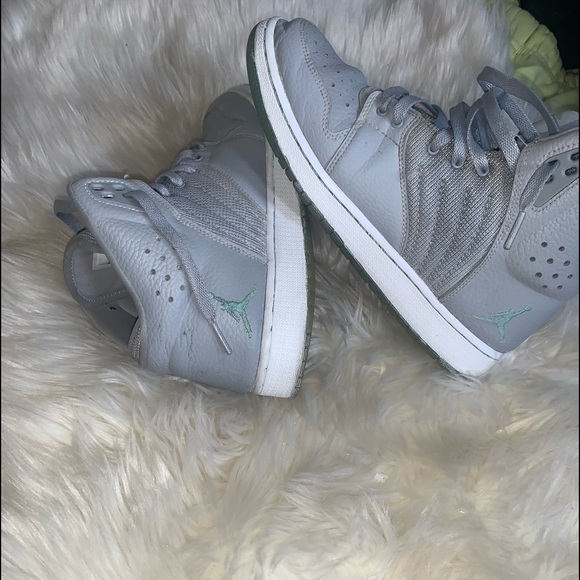 Air Jordans in good condition price firm - Picture 2 of 5